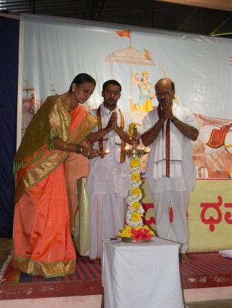 From left : Sou. Sangeeta Prabhu, Sanatan Sanstha, Mr. Laxmish Gabladka, Dharmabimani, Mr. Gopalkris